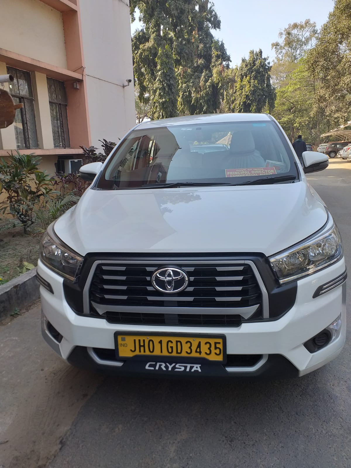 Toyota Innova crysta
